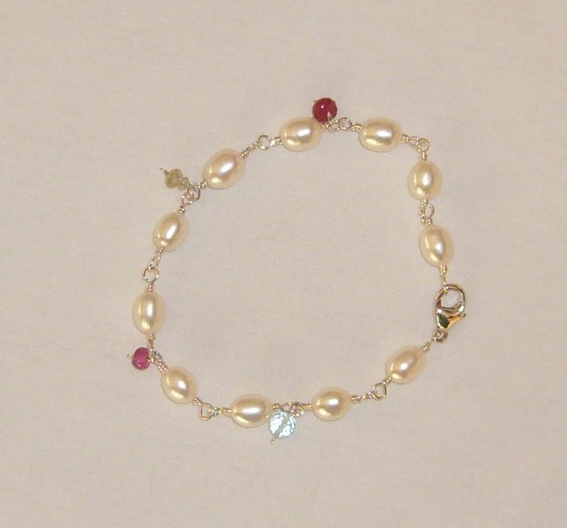 freshwater pearl bracelet with natural birthstone accents